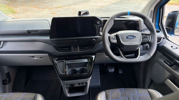 Ford Transit Custom 320 L1 Petrol Fwd 2.5 PHEV 232ps H1 Double Cab Van MS-RT Auto - Image 18